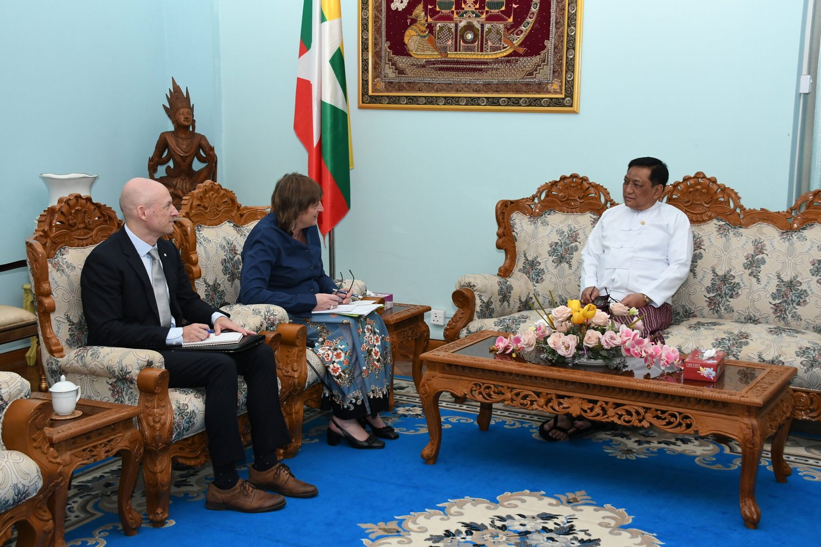 U Kyaw Myo Htut, Deputy Minister for Foreign Affairs, receives Ms. Elena Ajmone Sessera, Resident Representative of the International Committee of the Red Cross (6-12-2023)